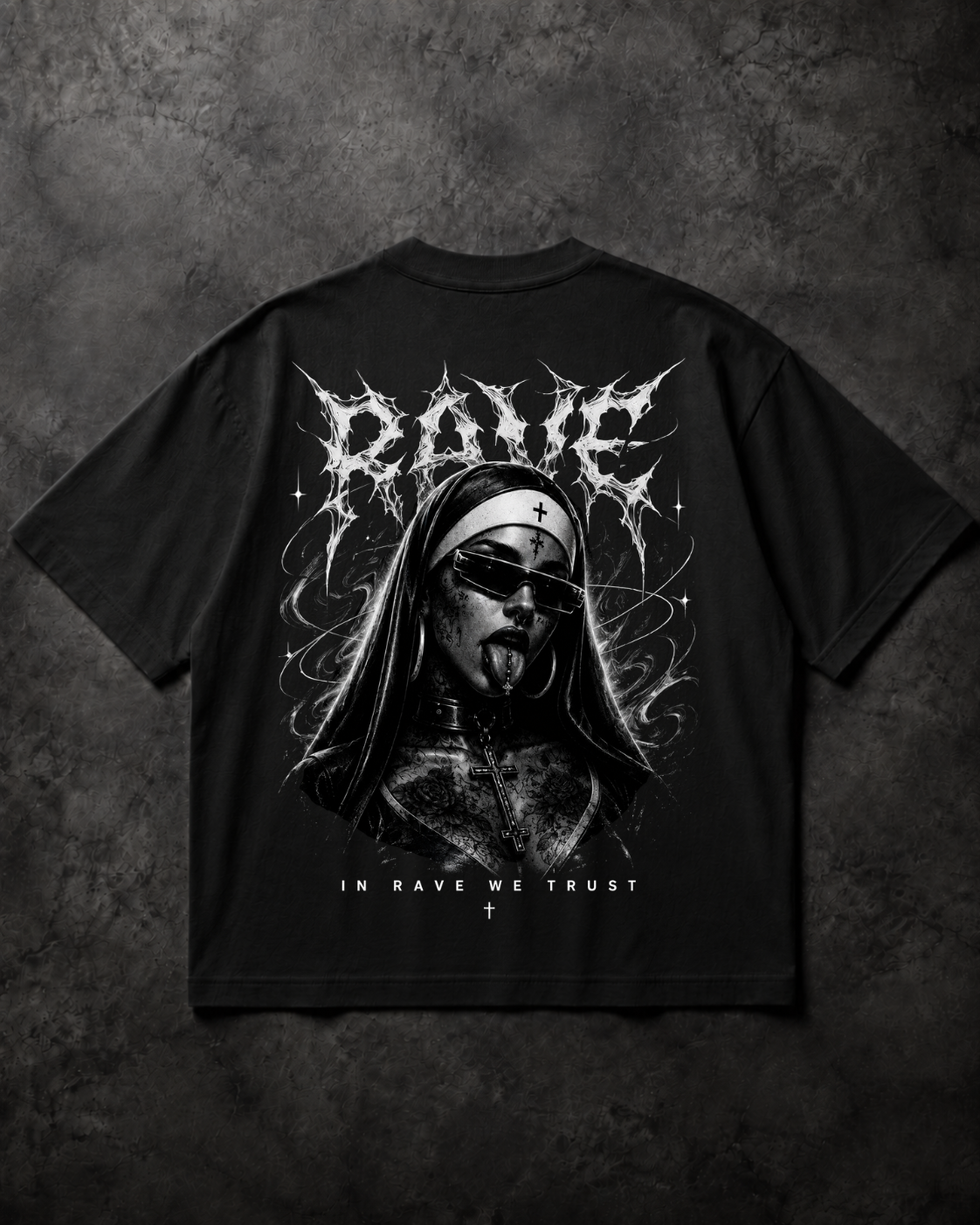 RAVE NUN - OVERSIZED SHIRT