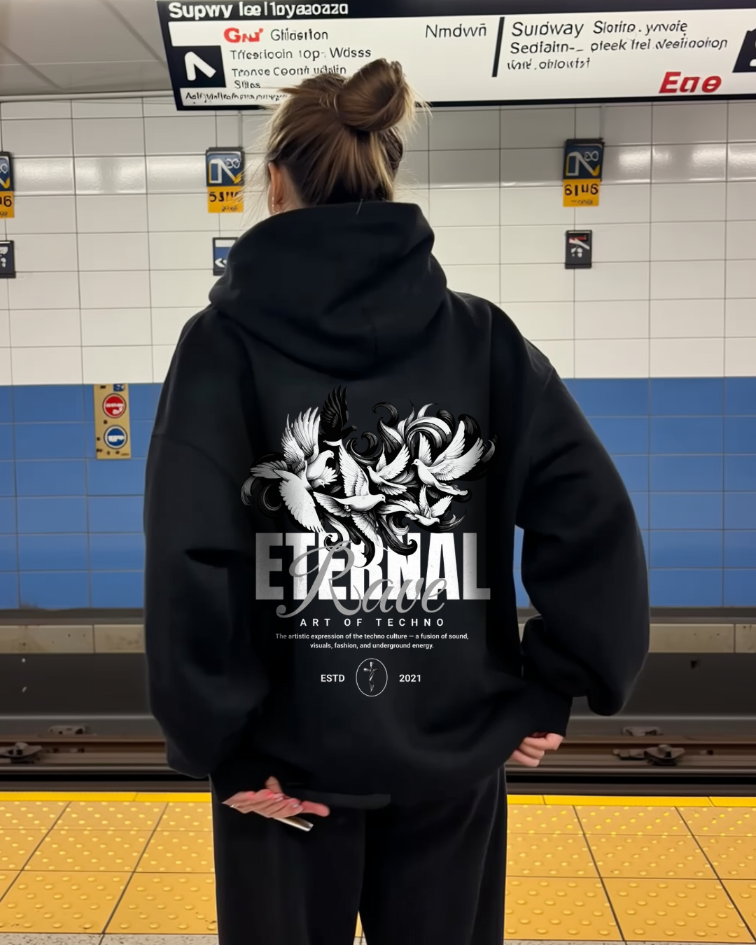 Eternal Rave - Oversized Hoodie