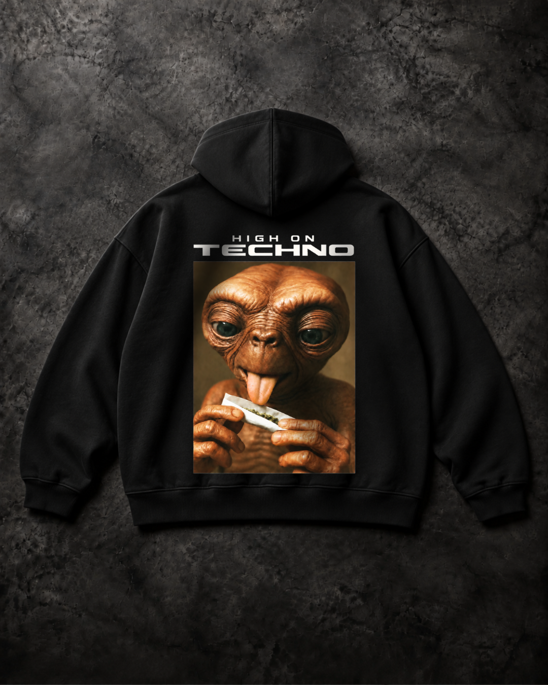 HIGH ON TECHNO - OVERSIZED HOODIE