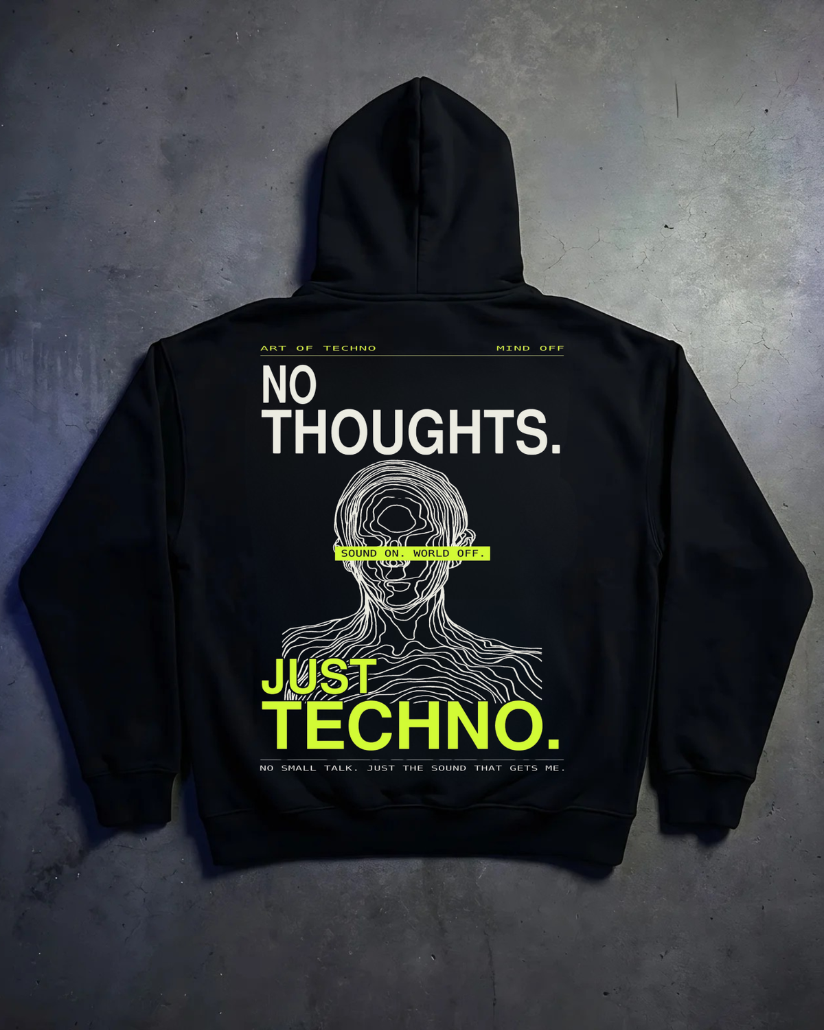 NO THOUGHTS - Oversized Hoodie