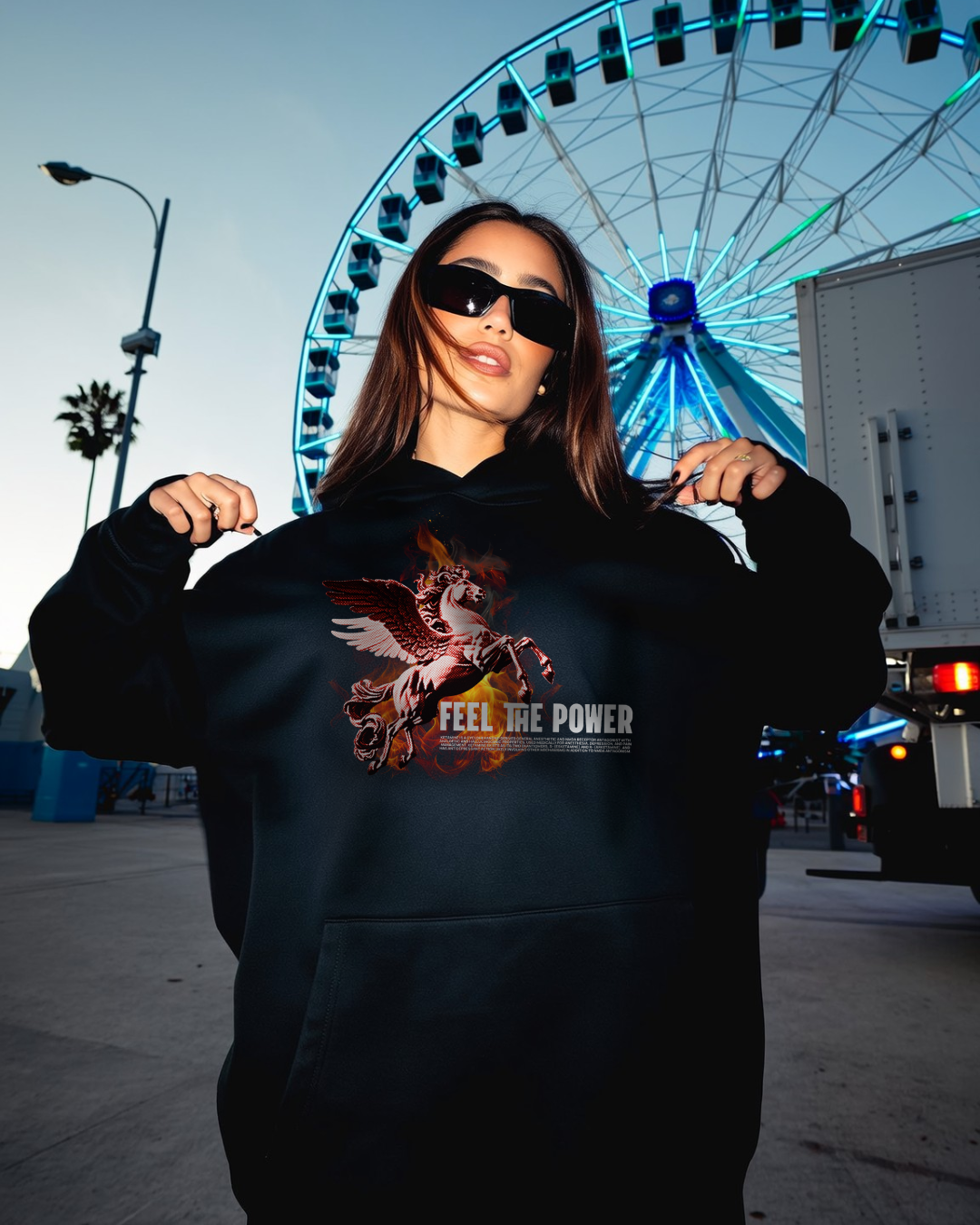 Feel the Power - Oversized Hoodie