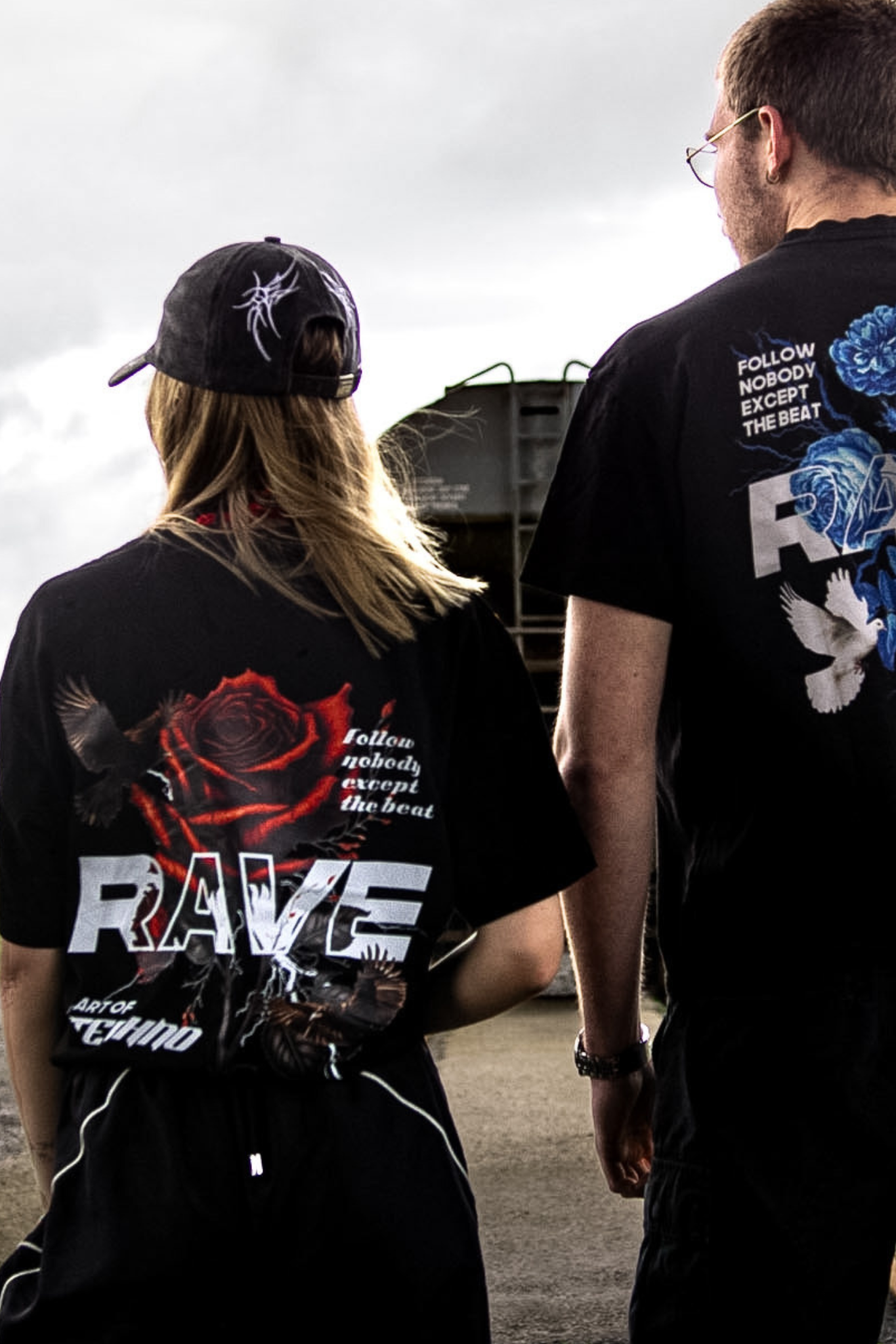 RAVE IN PEACE RED - Oversized Shirt