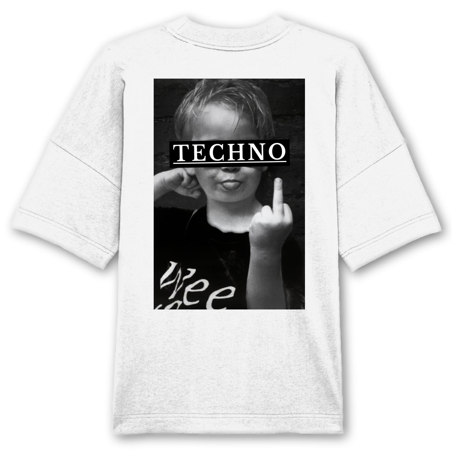 Camiseta Techno Boy Oversized Backpatch